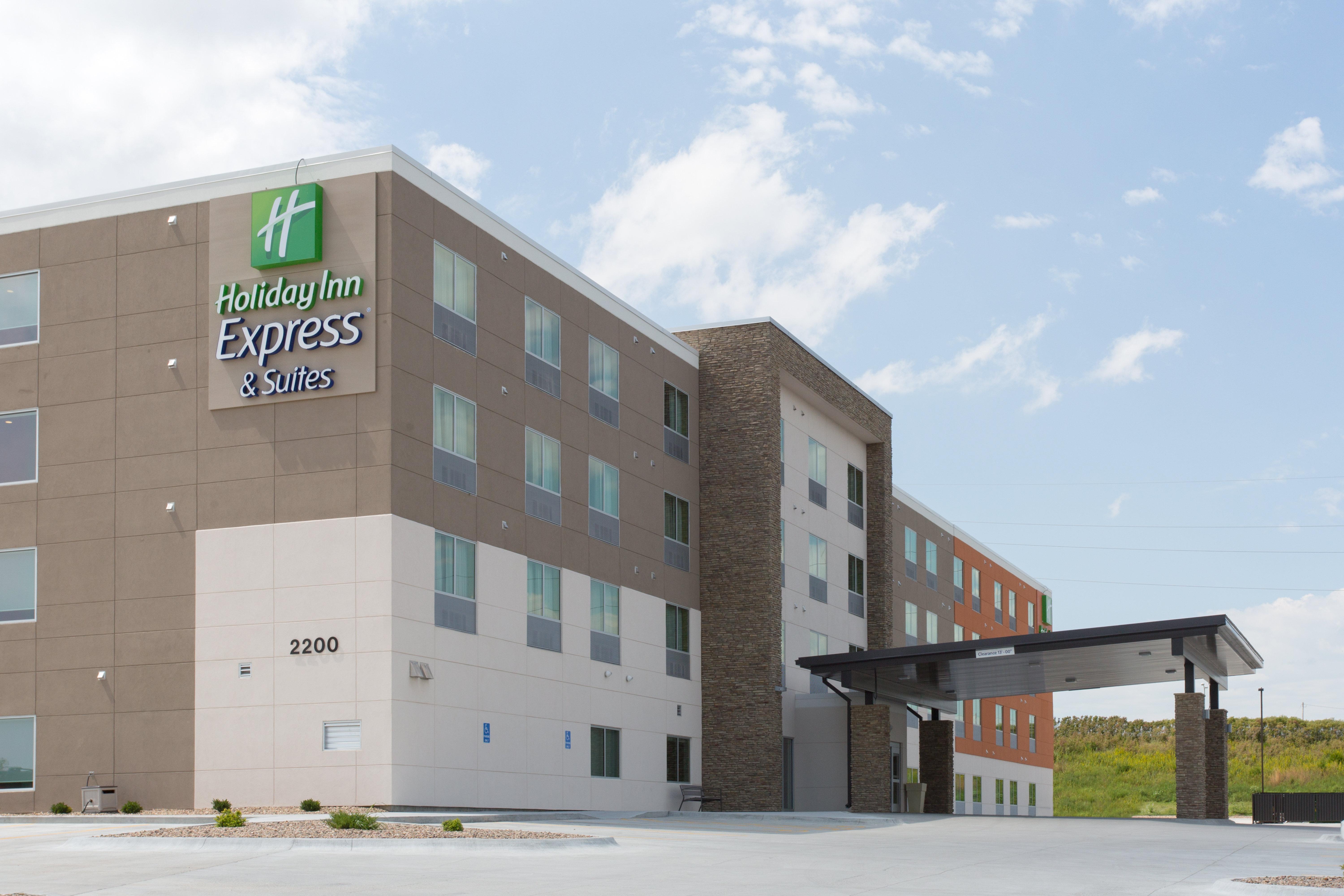 Holiday Inn Express & Suites Lincoln I - 80 By Ihg Екстер'єр фото
