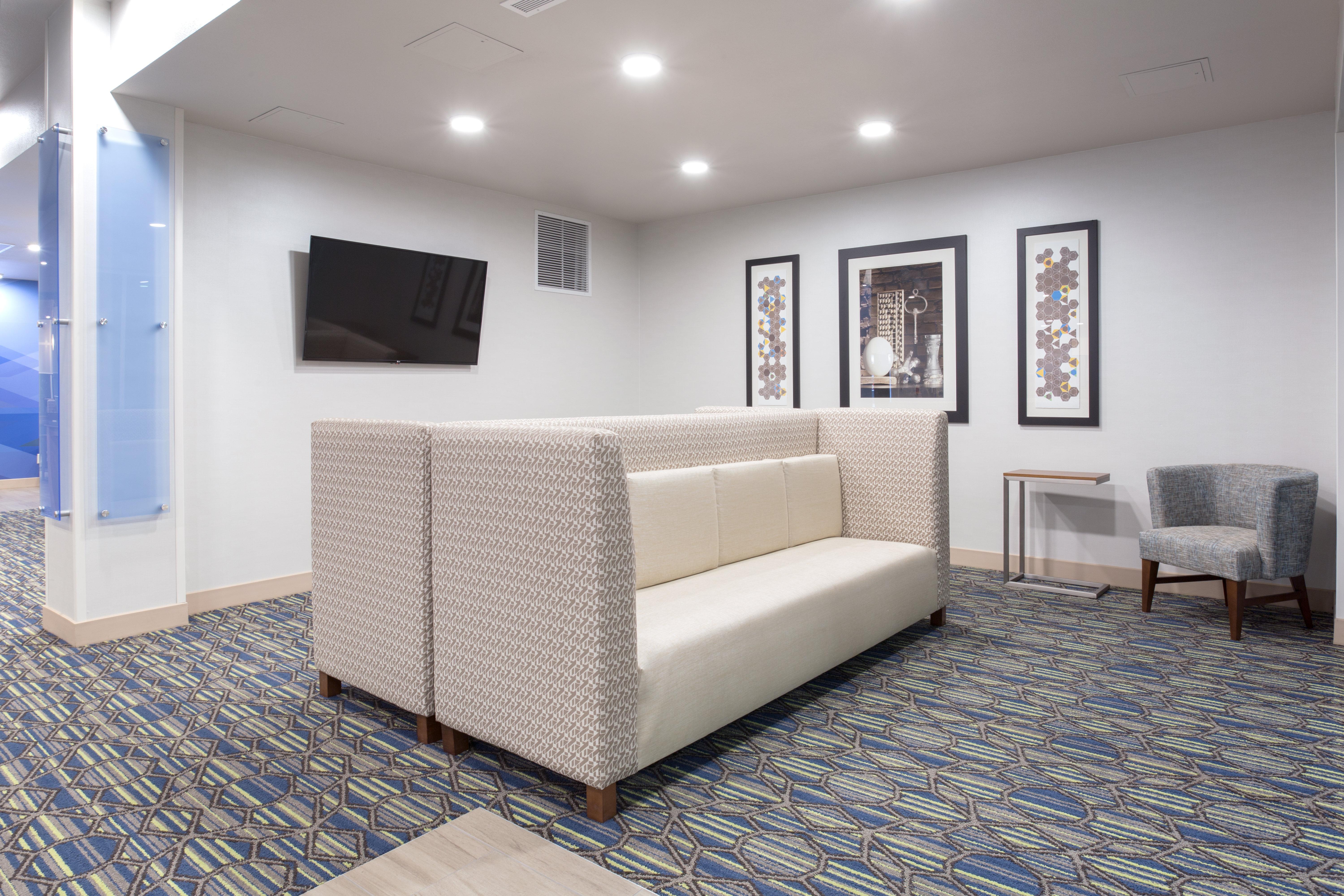 Holiday Inn Express & Suites Lincoln I - 80 By Ihg Екстер'єр фото