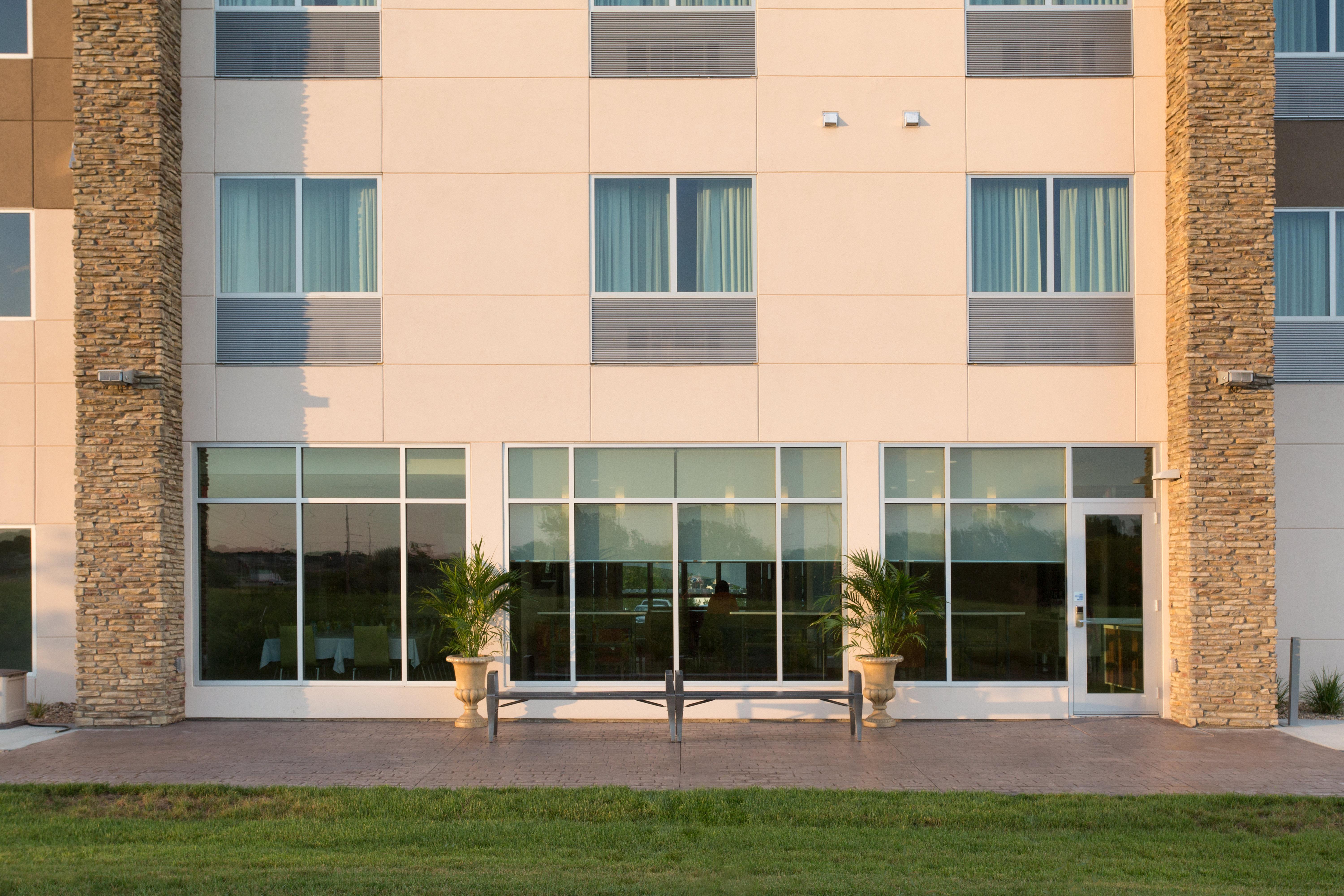 Holiday Inn Express & Suites Lincoln I - 80 By Ihg Екстер'єр фото