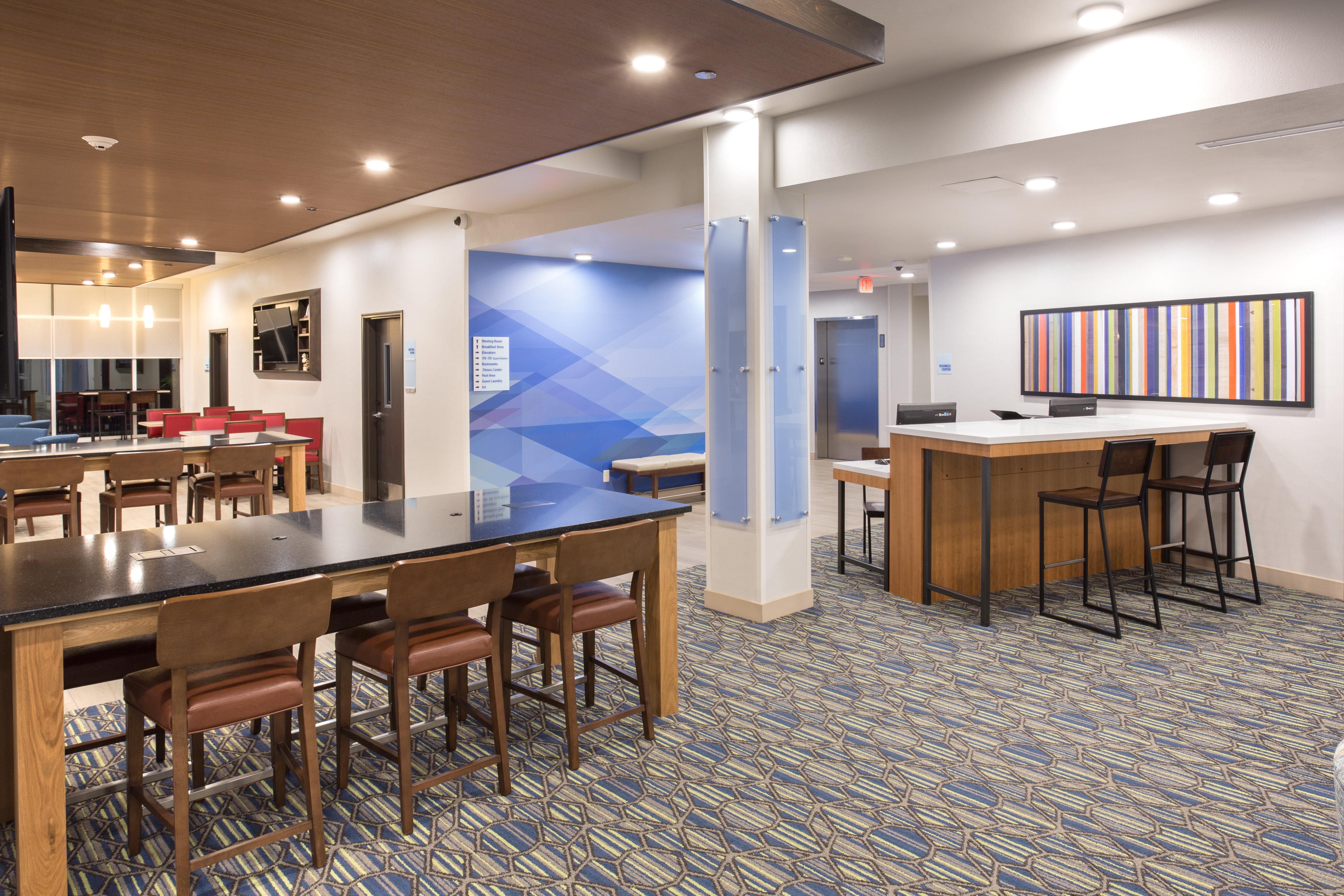 Holiday Inn Express & Suites Lincoln I - 80 By Ihg Екстер'єр фото